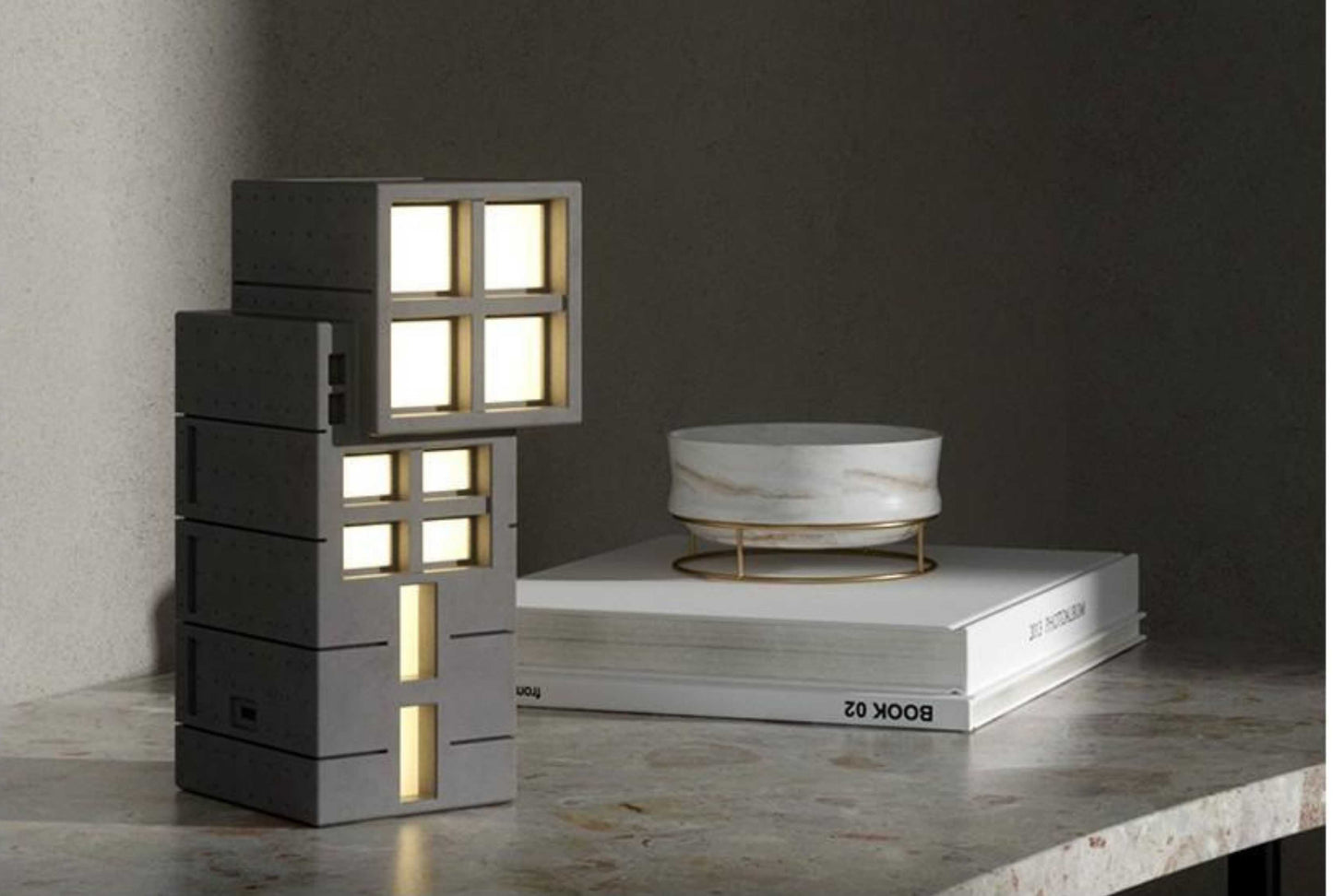 Mirror A Concrete Table Lamp