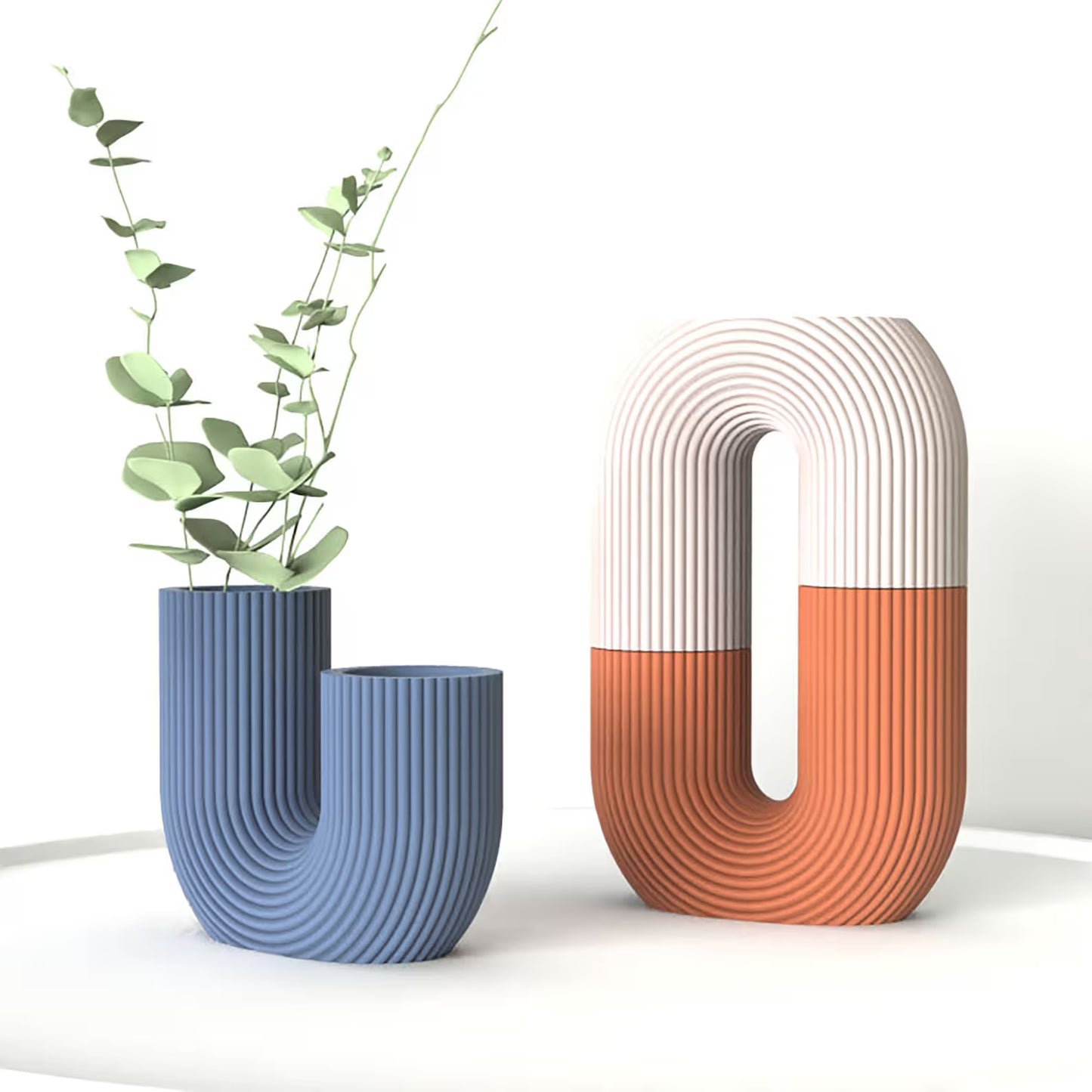 Sculptural Concrete Vase – Artistic Flower Holder by Squircle Decor