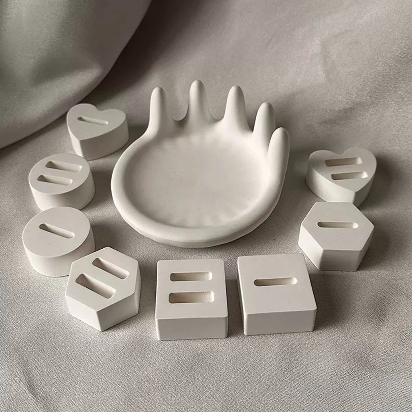 Sculpted Adornment Holder – Artistic Concrete Jewelry Stand by Squircle Decor